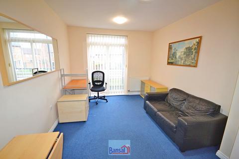 1 bedroom flat to rent, Breton Court, Paladine Way CV3