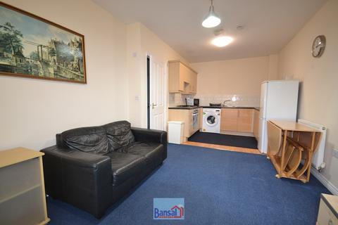 1 bedroom flat to rent, Breton Court, Paladine Way CV3