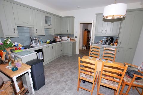 1, Woodend Cannongate Road, Hythe, CT21 5EF