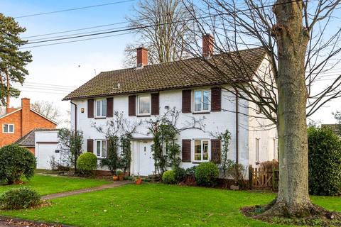 9 Ordnance Close, Moreton On Lugg, Hereford, HR4 8DA