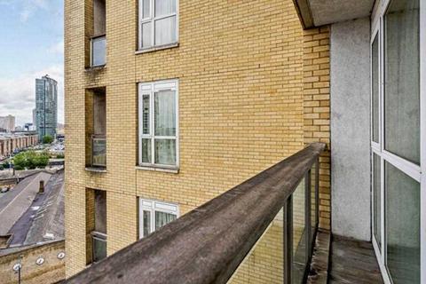 2 bedroom apartment to rent - Westferry Circus, London