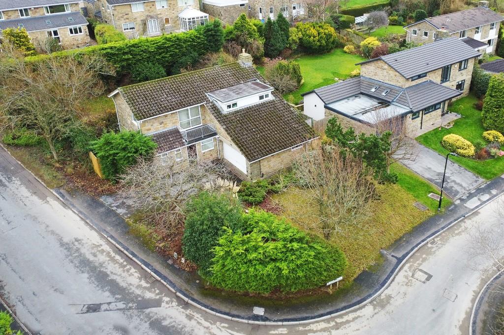 Walton Park, Pannal 4 bed detached house £600,000