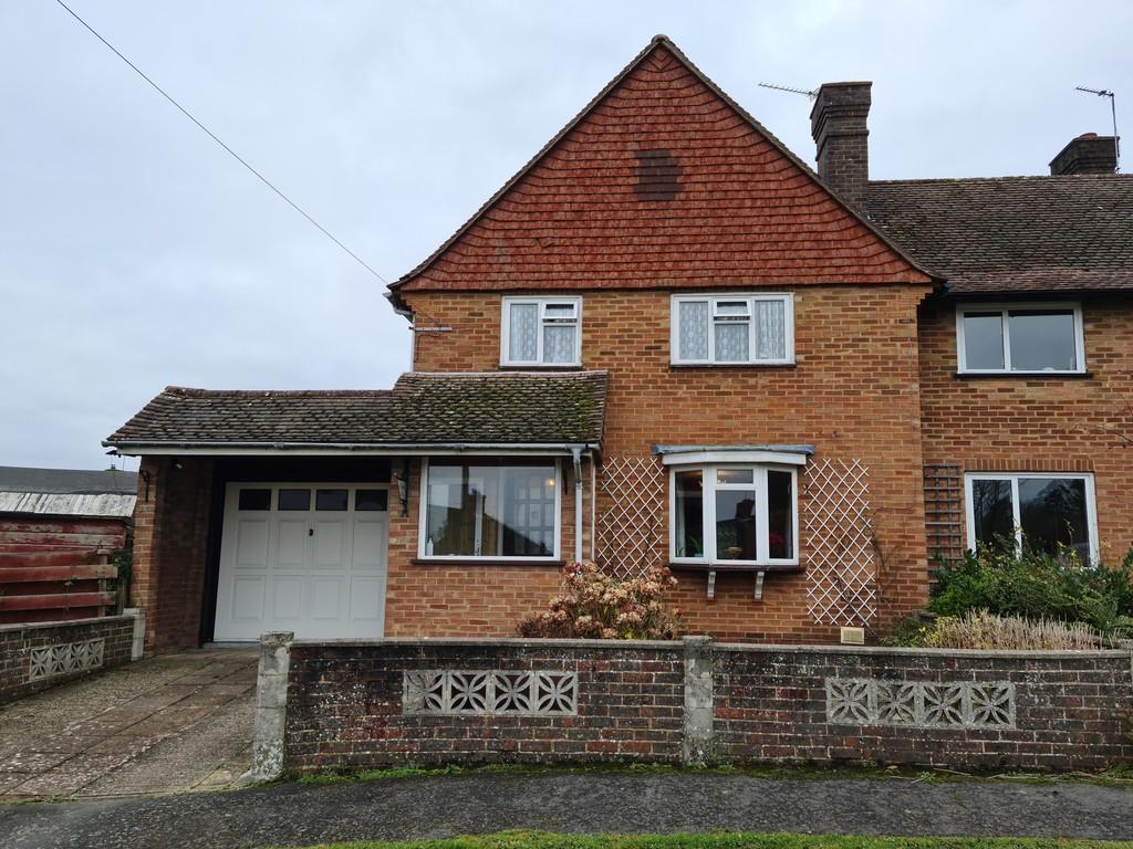 Whitfield Close 3 bed end of terrace house £449,950