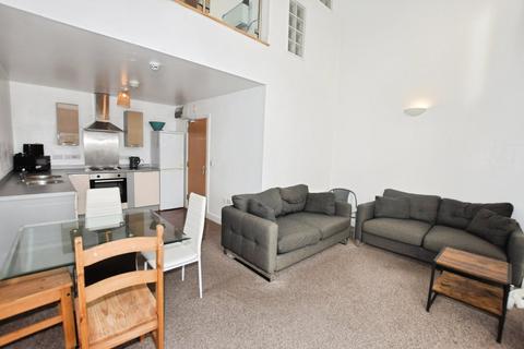 2 bedroom flat to rent, Steele House, Woden Street, Salford, M5
