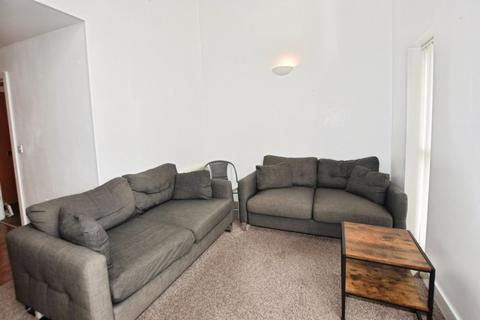 2 bedroom flat to rent, Steele House, Woden Street, Salford, M5