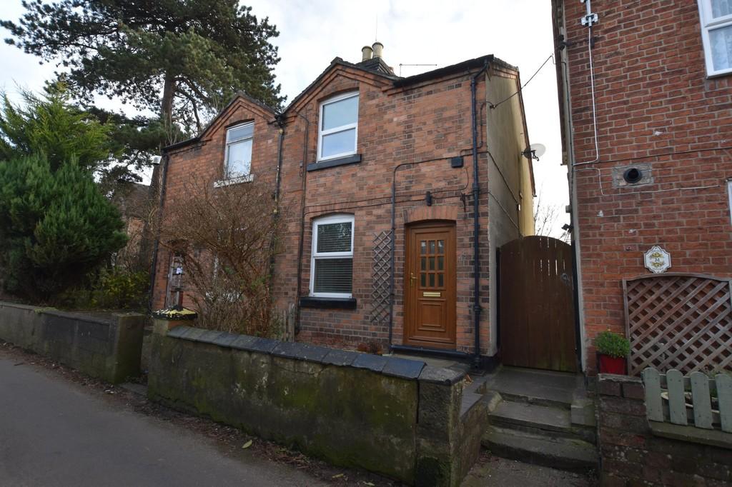 Salisbury Road, Market Drayton 2 bed semidetached house £140,000