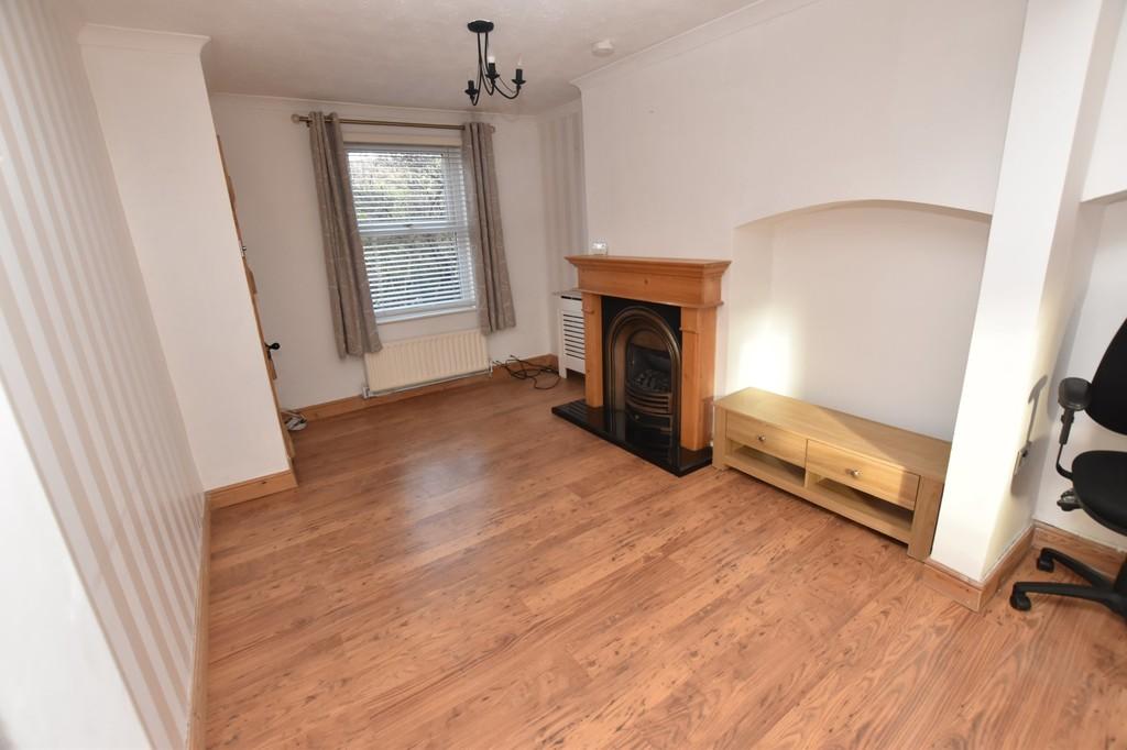 Salisbury Road, Market Drayton 2 bed semidetached house £140,000