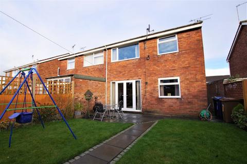 5 Poplar Close, Uttoxeter, ST14 7PZ