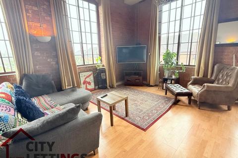 2 bedroom apartment to rent, Portland Square