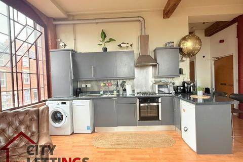 2 bedroom apartment to rent, Portland Square
