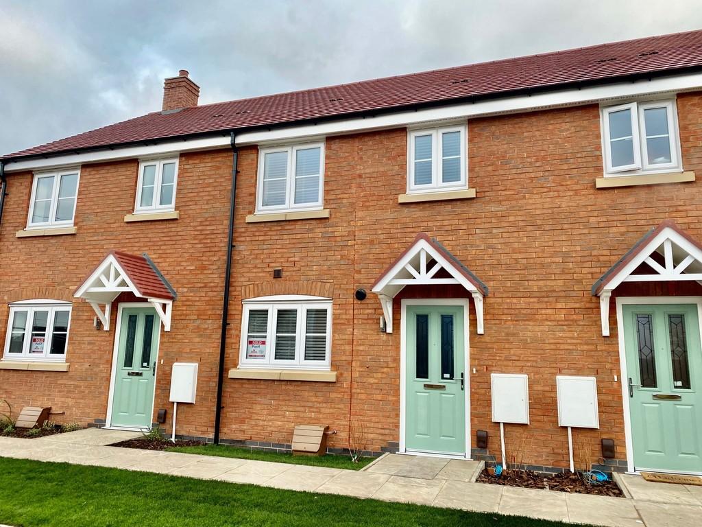 Nuneaton Road, Bulkington 3 bed mews £875 pcm (£202 pw)