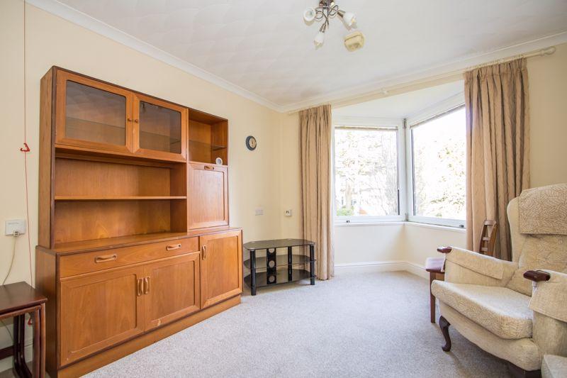 Penarth House, Stanwell Road, Penarth 2 bed retirement property £120,000