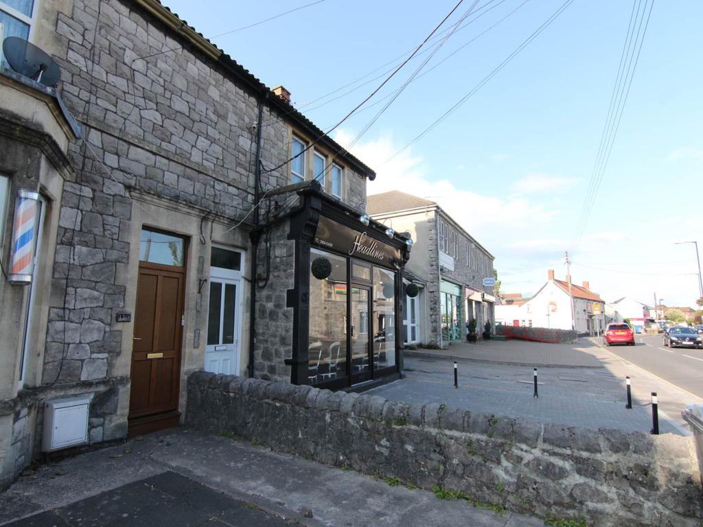 High Street, Worle, WestonsuperMare 2 bed flat £700 pcm (£162 pw)