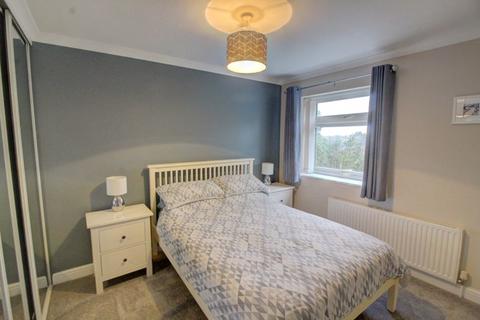 25 Bracken Close, Burntwood, WS7 9BD