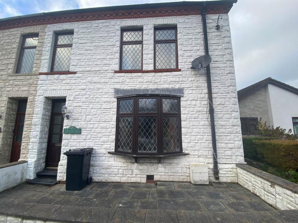 Felindre, Bow Street, Aberystwyth 3 bed semidetached house £220,000