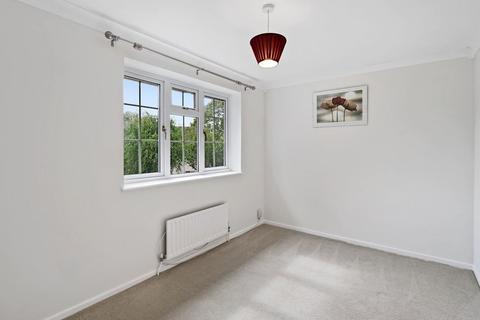 30 Doveney Close, Orpington, BR5 3WF