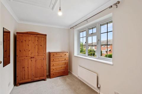 30 Doveney Close, Orpington, BR5 3WF