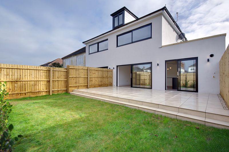 Flat 1, Christchurch Road, East, Bournemouth 2 bed apartment