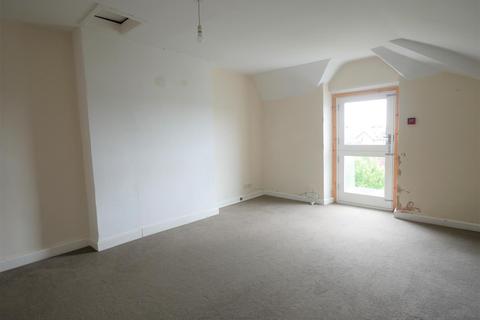 9e Albert Crescent, Penarth, CF64 1DA
