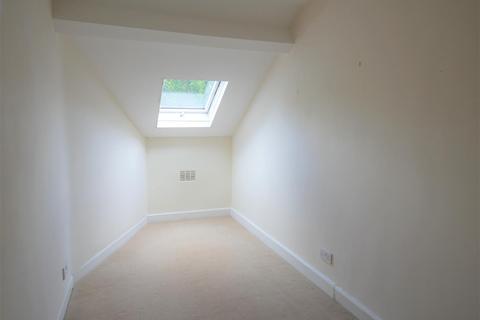 9e Albert Crescent, Penarth, CF64 1DA
