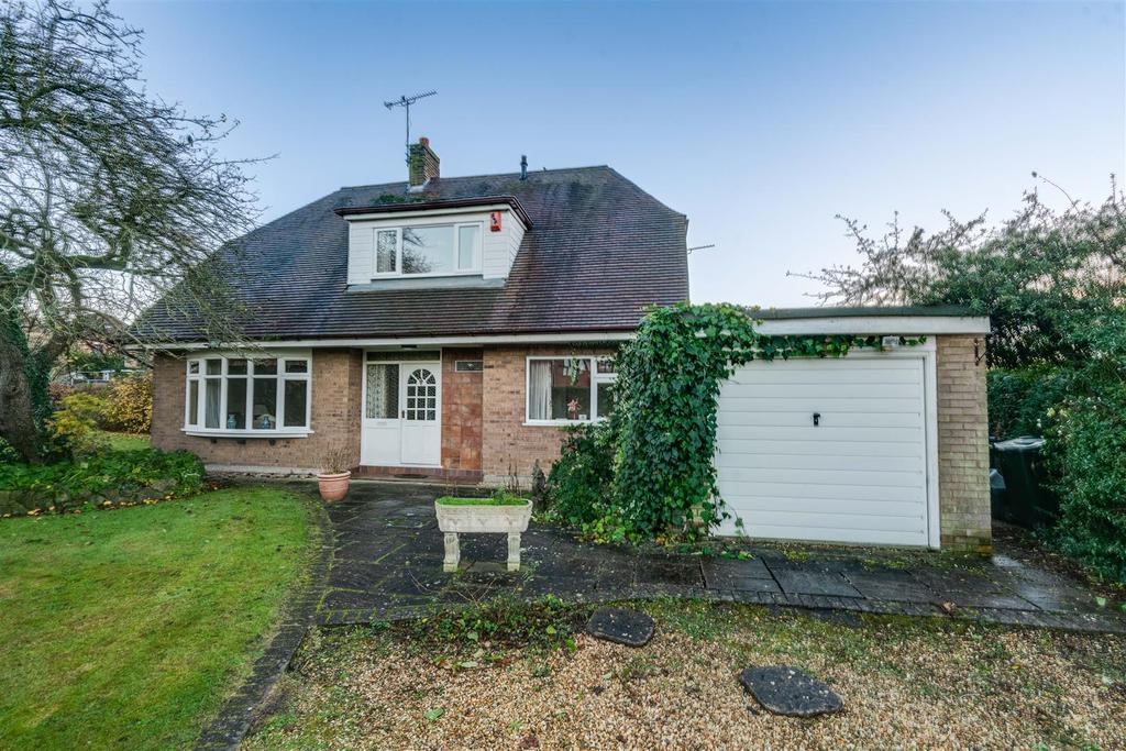 Littleworth Lane, Rossington, Doncaster 3 bed detached house £325,000