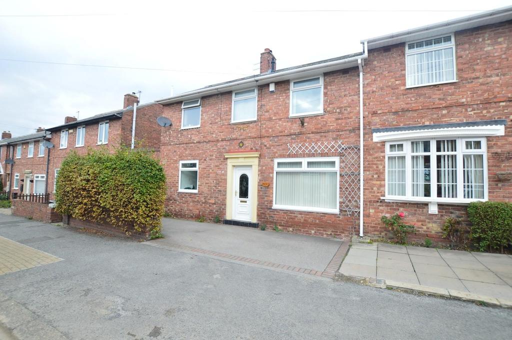 Bradford Crescent, Durham 3 bed semidetached house £145,000