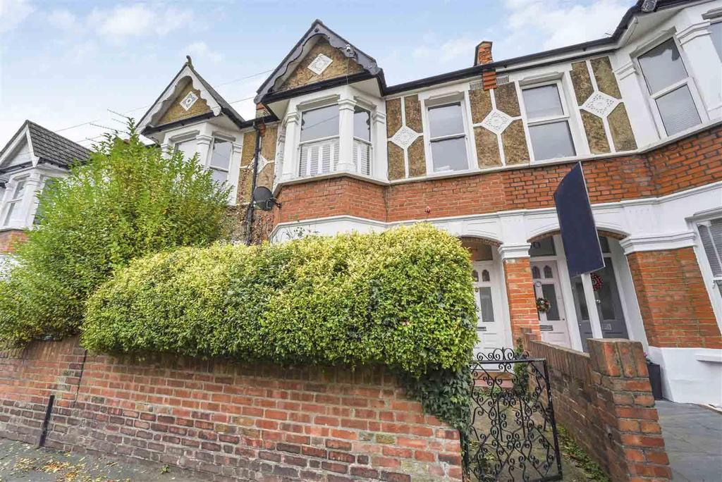 Third Cross Road, Twickenham 3 bed £585,000
