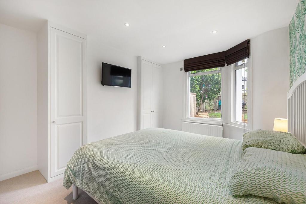 Bedroom.jpg