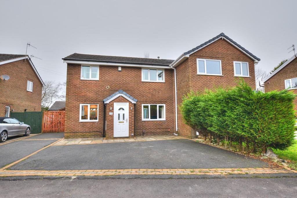 Greenbrook Close, Burnley 3 bed semidetached house £200,000