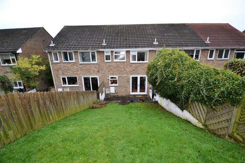 38 Alpine Rise, Thornton, Bradford, BD13 3NA