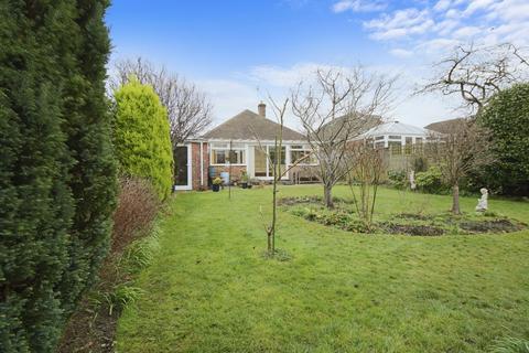 2 bedroom bungalow for sale, Damian Way, Hassocks, West Sussex, BN6 8BH