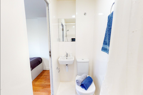1 bedroom in a flat share to rent - 87 Bradshawgate, Bolton BL1 1QD, United Kingdom