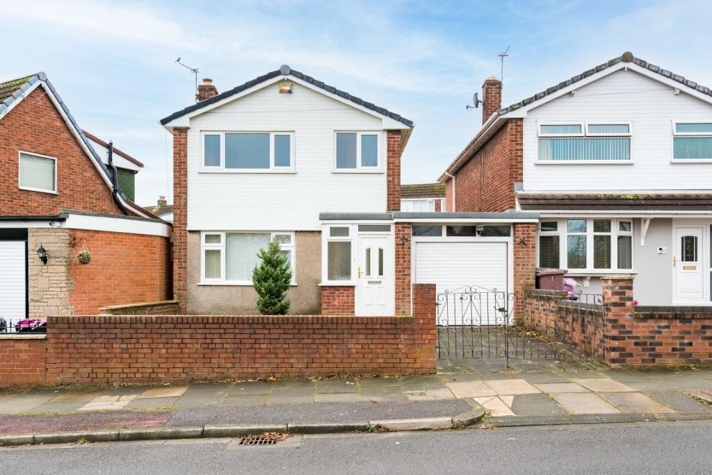 Sutton Park Drive, Sutton Park, St Helens, WA9 3 bed detached house £