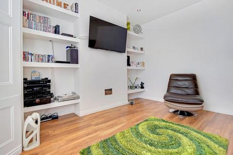 2 bedroom flat for sale - Sebert Road, London, Greater London, E7