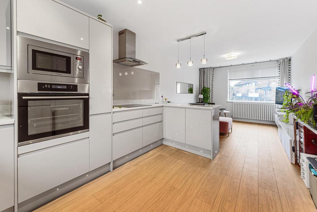Kitchen and Receptio