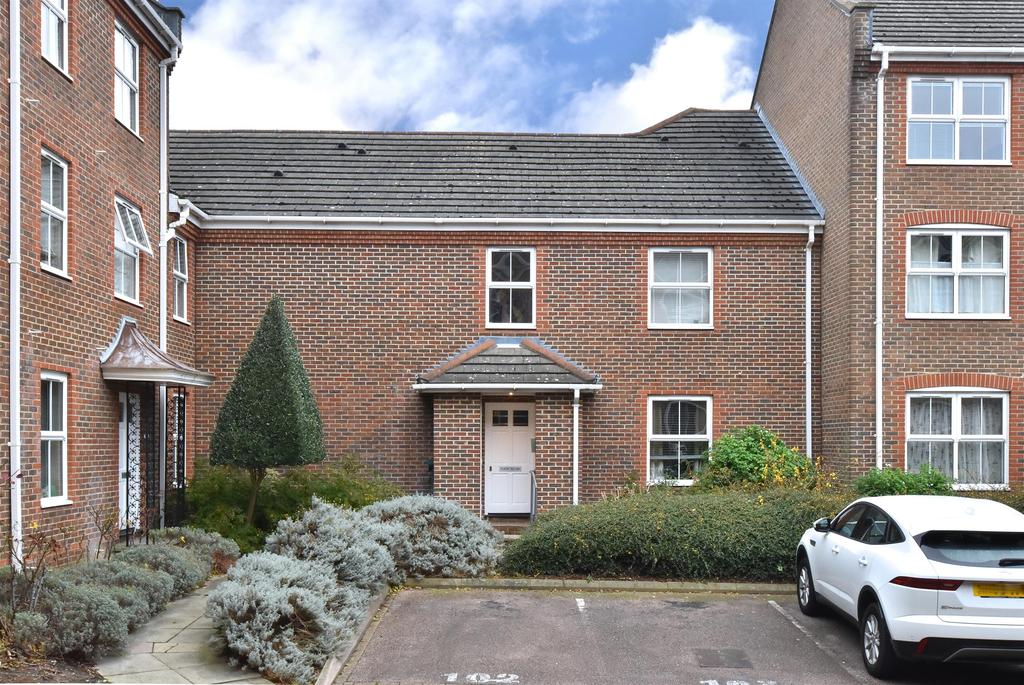 Paxton Road, Forest Hill, SE23 Flat £220,000