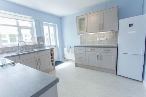Maple House Lovel Road, Winkfield, Windsor, SL4 2ES
