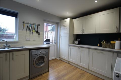 33 Chestnut Road, Abbeymead, Gloucester, GL4 4XZ