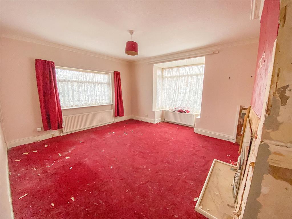 Love Lane, Gainsborough, Lincolnshire, DN21 3 bed semidetached house