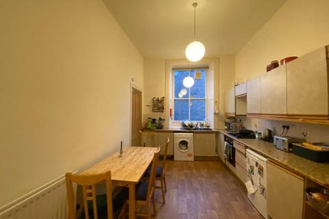 3 bedroom flat to rent, Gillespie Crescent, Bruntsfield, Edinburgh, EH10