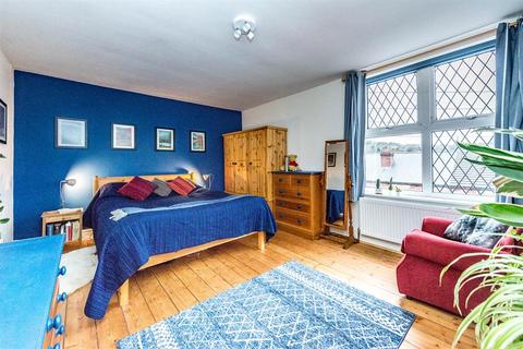 15 Bramwith Road, Sheffield, S11 7EZ