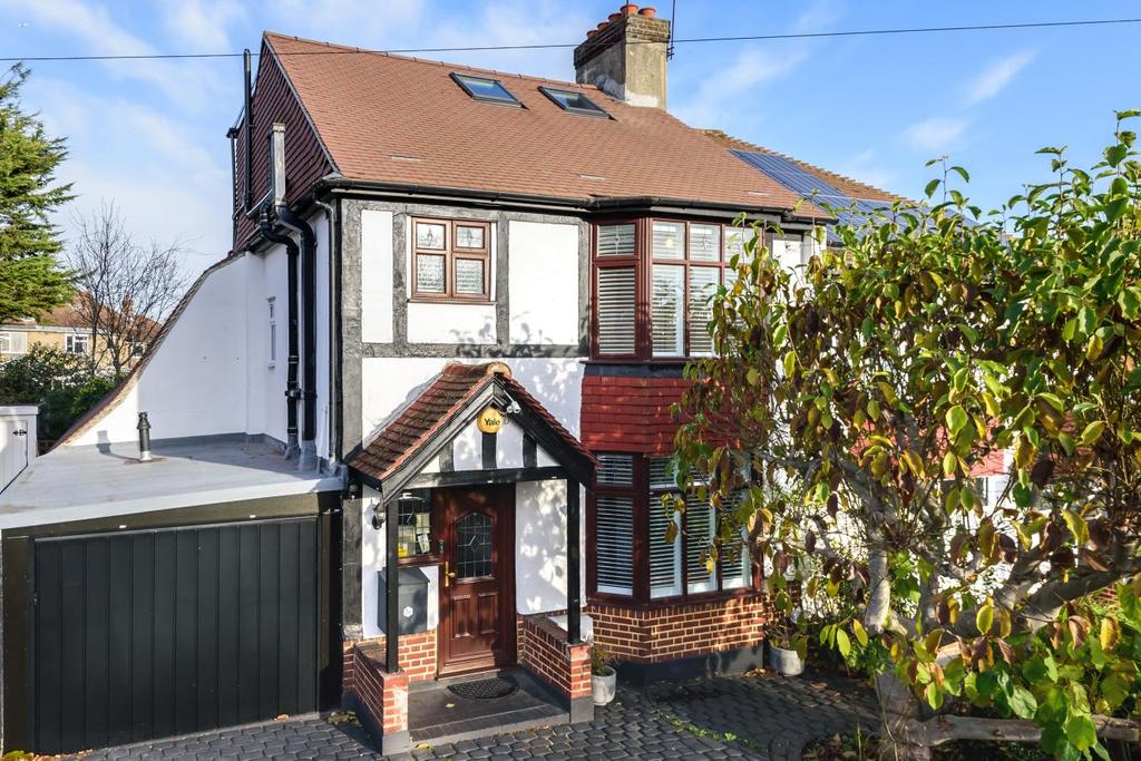 Balder Rise, Lee 4 bed semidetached house £699,950