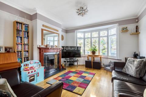 21 Balder Rise, London, SE12 9PF