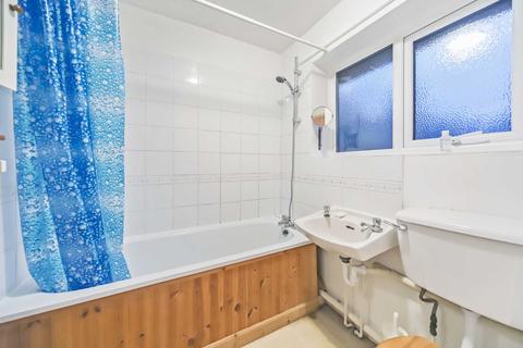 23 Bushells Wharf, Tring, HP23 5HS