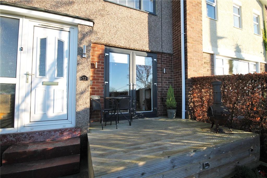 Front/Decking Pic 2