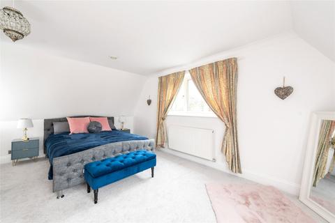 4 bedroom detached house for sale - London Road, Broughton Village, Milton Keynes, Buckinghamshire, MK10