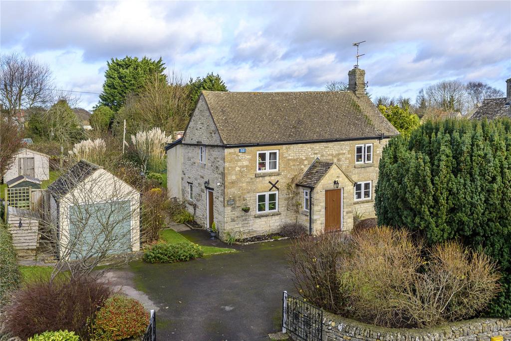 Birdlip, Gloucestershire, GL4 3 bed detached house £700,000