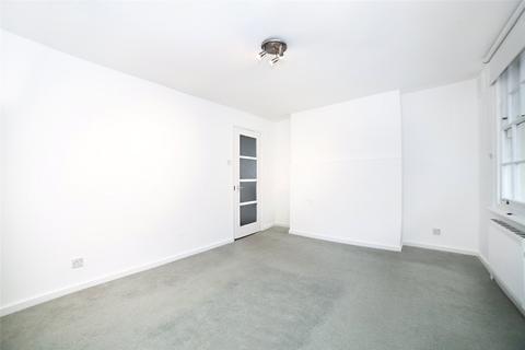 14d Ashby Street, London, EC1V 0ED