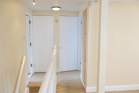 2 bedroom apartment to rent, Brighton Road, Godalming GU7