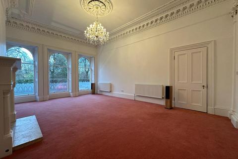 4 bedroom duplex to rent, Grosvenor Terrace, Glasgow, G12